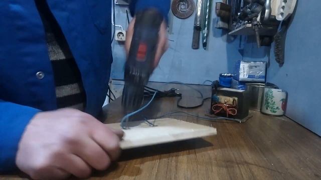 высокое напряжение/лестница ИАКОВА из трансформатора от микроволновки/HIGHT VOLTAGE смотреть онлайн