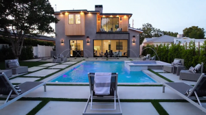 Потрясающий дом за $3,895,000 в Энсино, Калифорния