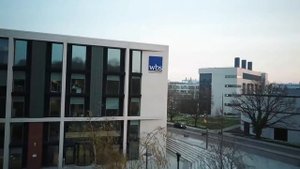 Что выше университет или академия