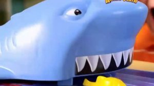 Настольная игра Акулья охота|Hasbro Games