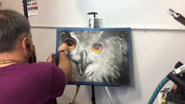 Как рисовать сову аэрографом GSI Creos PS270 и красками Createx Illustration Colors смотреть онлайн