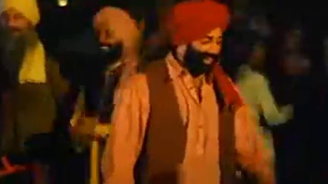 Беглецы Udja Kale Kawan Marrage смотреть онлайн