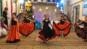 Танго танцует талантливая Аяжаночка