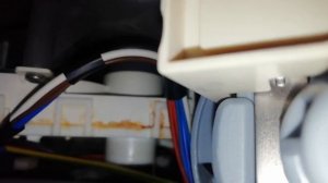 Whirlpool Dishwasher Error F6 E4 due to leakage on the Motor Diverter Valve