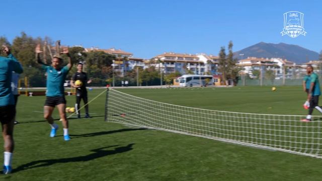 Фут-дартс и тэкбол: восстановительная тренировка «быков» смотреть онлайн