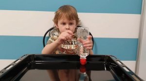 Интересная физика. Безопасные эксперименты для детей. #опыты