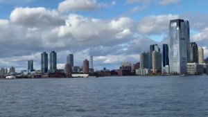 Статуя свободы  паром ⛴