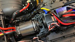 FMS FCX10 Chevy K5 gets a Hobbywing Fusion Pro! - top speed and mods required