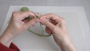 Соединение петель наборного края при круговом вязании