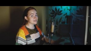 Как петь на НЕСКОЛЬКО голосов!?Поем русскую народную песню "Порушка-Параня".Russian girl sings song