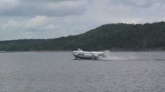 Теплоход "Александр Радищев". Москва - Санкт-Петербург - Москва. 2 серия. Карелия. смотреть онлайн