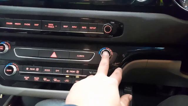 WRECKING 2016 KIA CARNIVAL 3.3L/SAT NAV PETROL AUTO C30675 смотреть онлайн