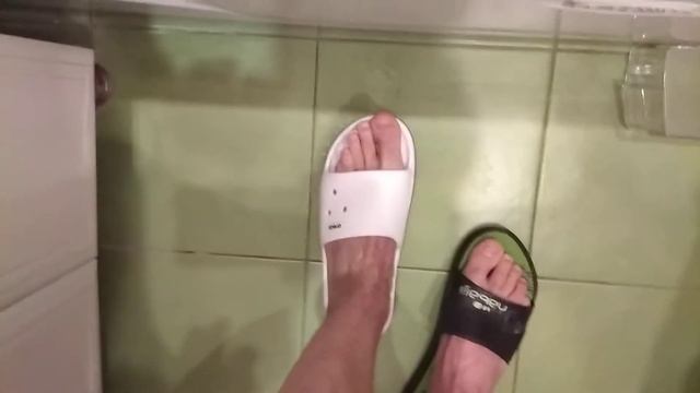 Как растянуть резиновые шлепки в ширину
