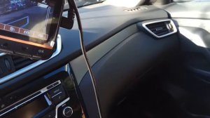 Чем прикрепить регистратор если присоска плохо держит