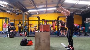 Прыжок на тумбу. 104см высотой.