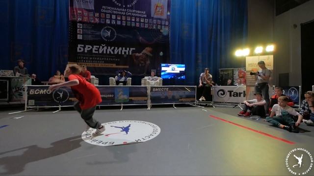 Солохин vs Запорожец l юноши 11-13 лет l 1/4 финала смотреть онлайн