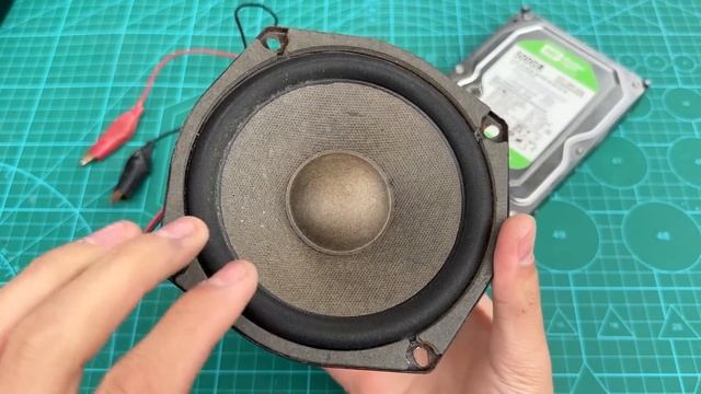 DIY Powerful Ultra Bass Amplifier HDD Computer , No IC , Simple Circuit