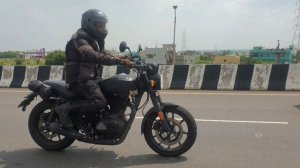 2021 Royal Enfield Hunter 350 Exhaust Sound & Agressive Ride Spotted || RE Hunter 350 New Look