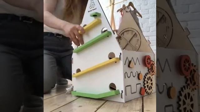 Сборка домика Бизидом BunnyBoard M (Со светом) смотреть онлайн