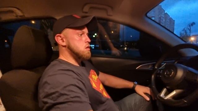 Сравнил Volkswagen Golf 6, BMW 1, Mazda 3. смотреть онлайн