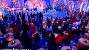 Наташа Королева и Наташа Медведева   Танцуй Россия год Петуха  Голубой огонек 2016   YouTube 360p