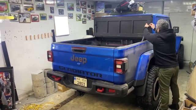+380979484797 Силова алюмінієва кришка кузова пікапа Jeep Gladiator. Крышка для пикапа производство