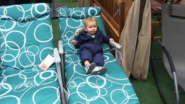 Коляска Peg Perego Pliko Mini (Пег Перего Плико Мини) обзор на реальной прогулке с малышом! смотреть онлайн