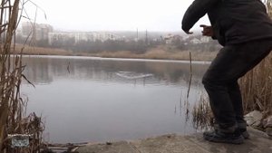 Ловля щуки на пруду,на резинку,на живца.