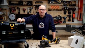 Die weltweit erste Akku Mauernutfräse ist auf dem Markt: DeWALT 54V XR FLEXVOLT DCG200NT-XJ