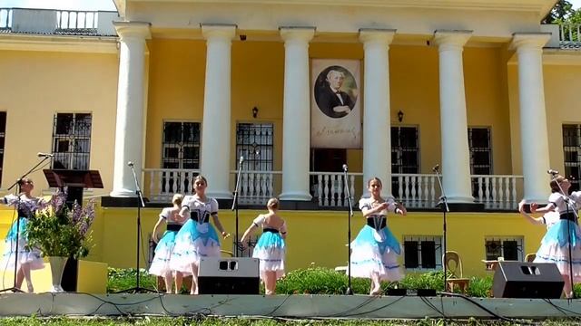 Образцовый ансамбль танца «Грация» (г.Дятьково) – «Летний сад» смотреть онлайн