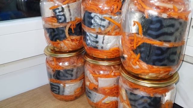 Такая СКУМБРИЯ  может удивить! Скумбрия в масле и томате - РЫБНЫЕ КОНСЕРВЫ в домашних условиях!