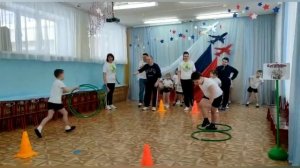 Спортивный праздник в подготовительных группах посвящённый 23 февраля