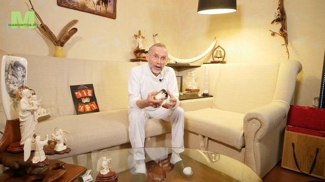 Обсидиан   вулканический камень  Подставка из обсидиана