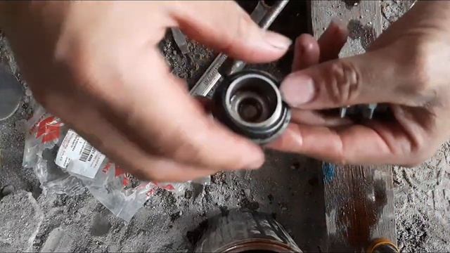 suzuki burgman street 125 drain bolt replacement смотреть онлайн
