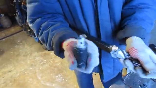 Бурлак М-2. Поломка лыжного модуля.mp4