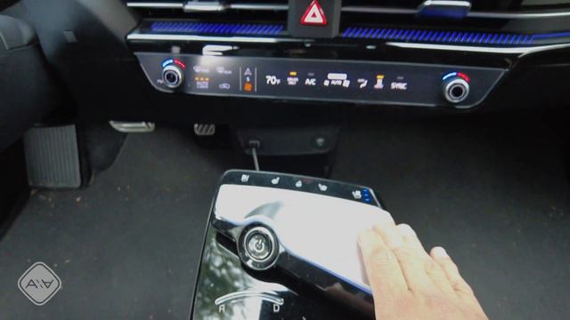 Plug In Hybrid Or Electric? Which Is Right For You  |  EV6 vs Sportage PHEV смотреть онлайн