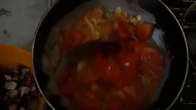 Обалденно вкусно картошка с мясом (Awesome delicious potatoes with meat). смотреть онлайн