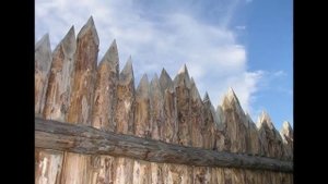 32 фото деревянных заборов на разный вкус. Красивые деревянные заборы