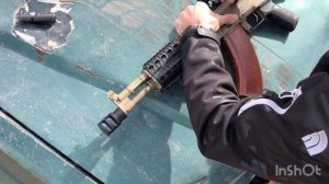 Укороченный и видоизмененный автомат из АКМ в АК-104