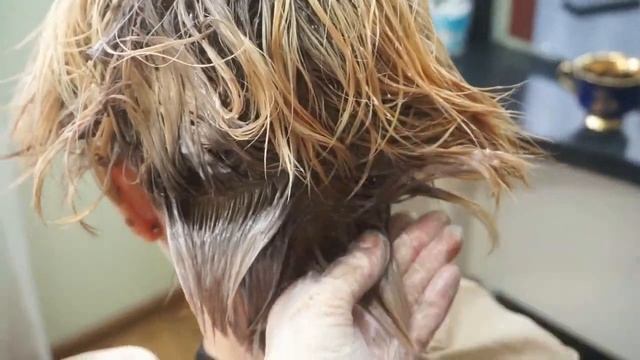 Окрашивание волос из черного в светлый блонд . смотреть онлайн