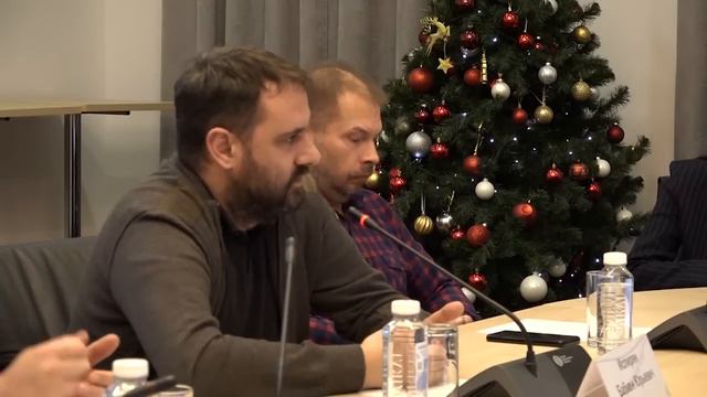 Почему крестьяне избавляются от коров? смотреть онлайн