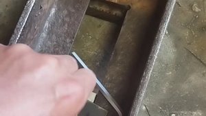 тиски для сверлильного станка из 12 швеллера