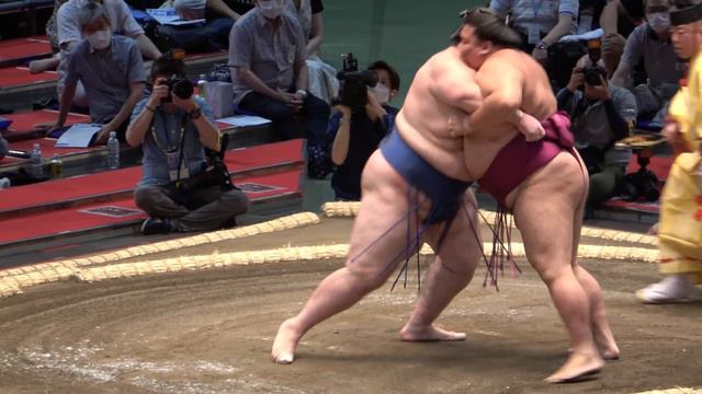 Inter-stable training (1) + sumo news (Aug 23rd) смотреть онлайн