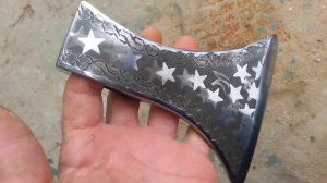 Топор из рельсы