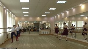 Народный танец 6 класс - каблучный battement (Татарский)