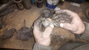 Не тормозит заднее колесо. мерседес 814 1117