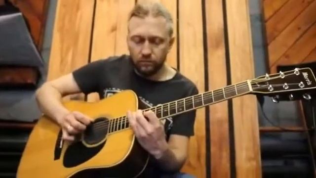 Boss DD7 и Morris WE-40 1975 года смотреть онлайн