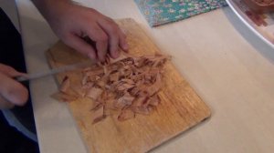Готовим похлебку из сосновой коры (заболони)