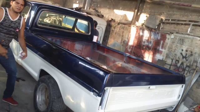 Pick UP /camioneta /FORD 1970 TRABAJO DE PINTURA смотреть онлайн