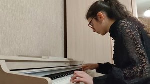 Г. Герц. Этюд до мажор ор.179, √4